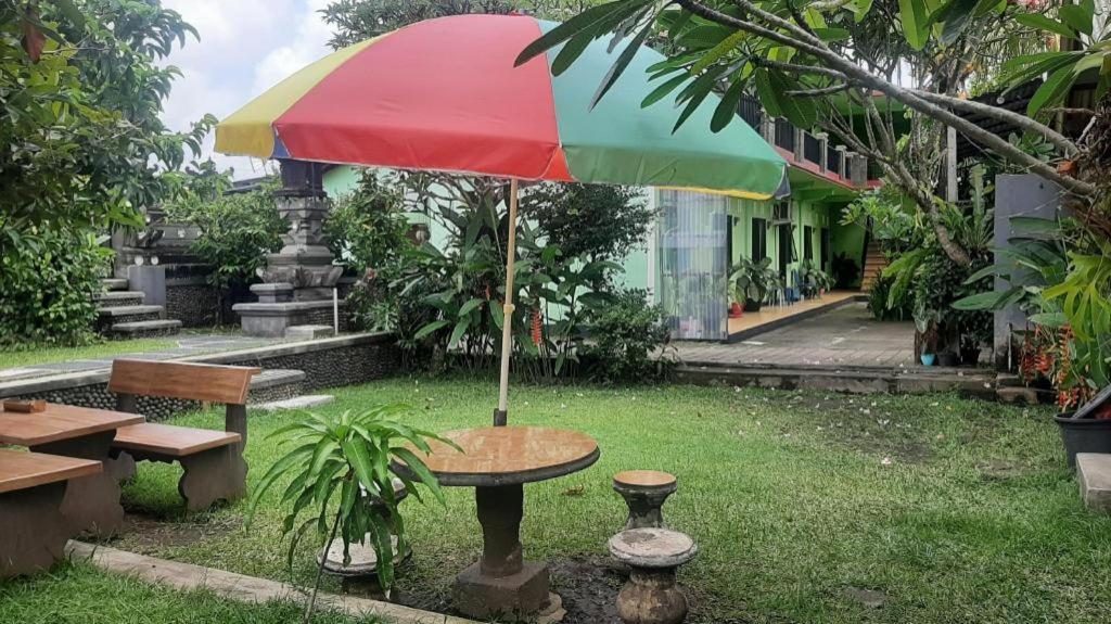 Oyo 90714 Umah Pande Tabanan Near Tanah Lot Hotel Exterior photo