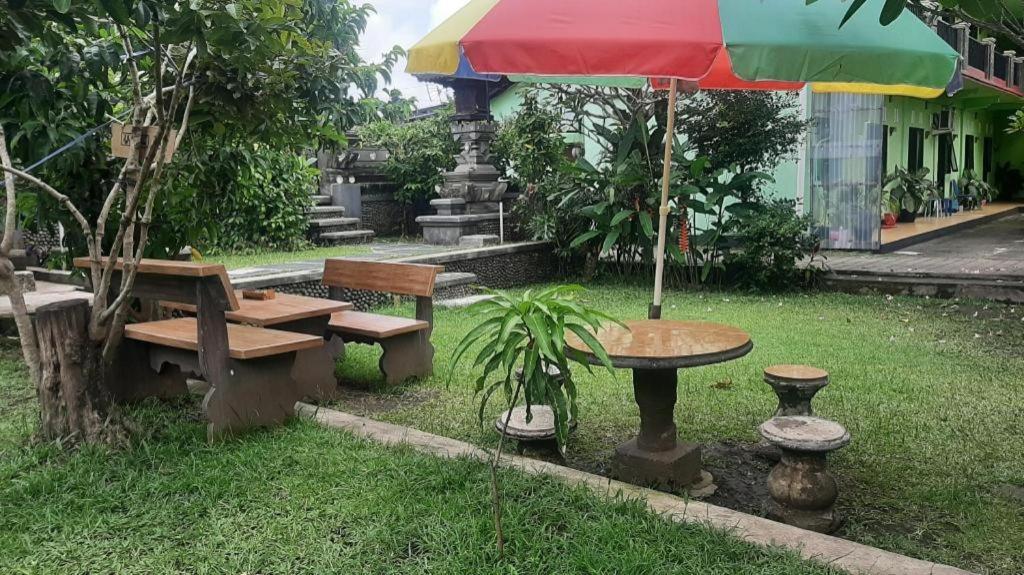 Oyo 90714 Umah Pande Tabanan Near Tanah Lot Hotel Exterior photo